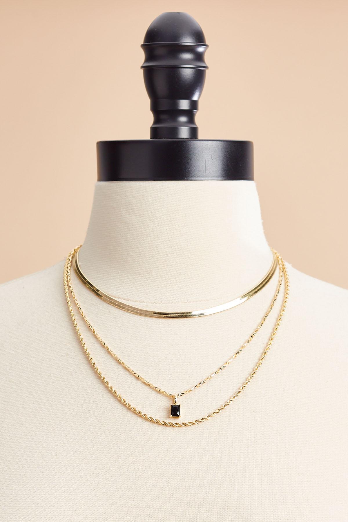 Dainty deals stone necklace