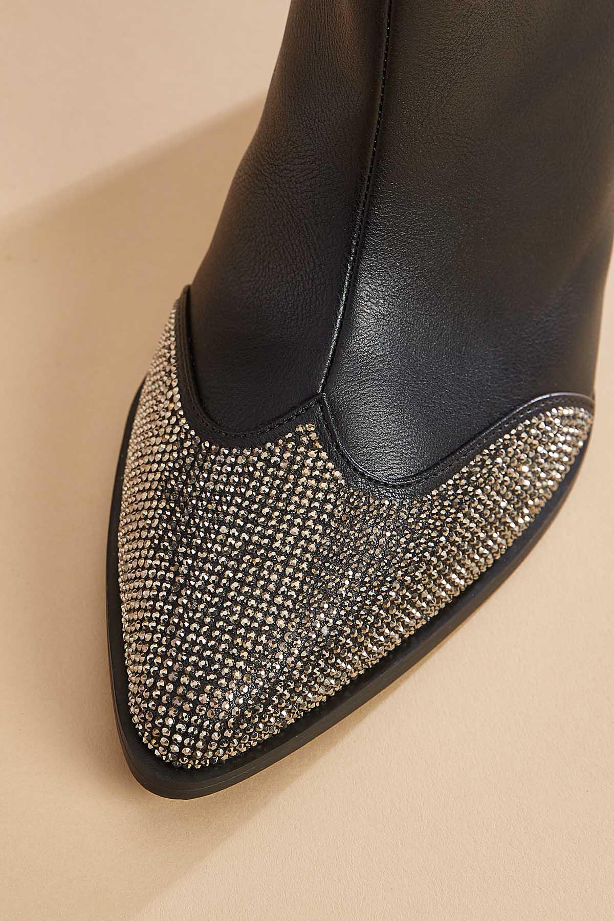 Versona | faux leather bling toe booties