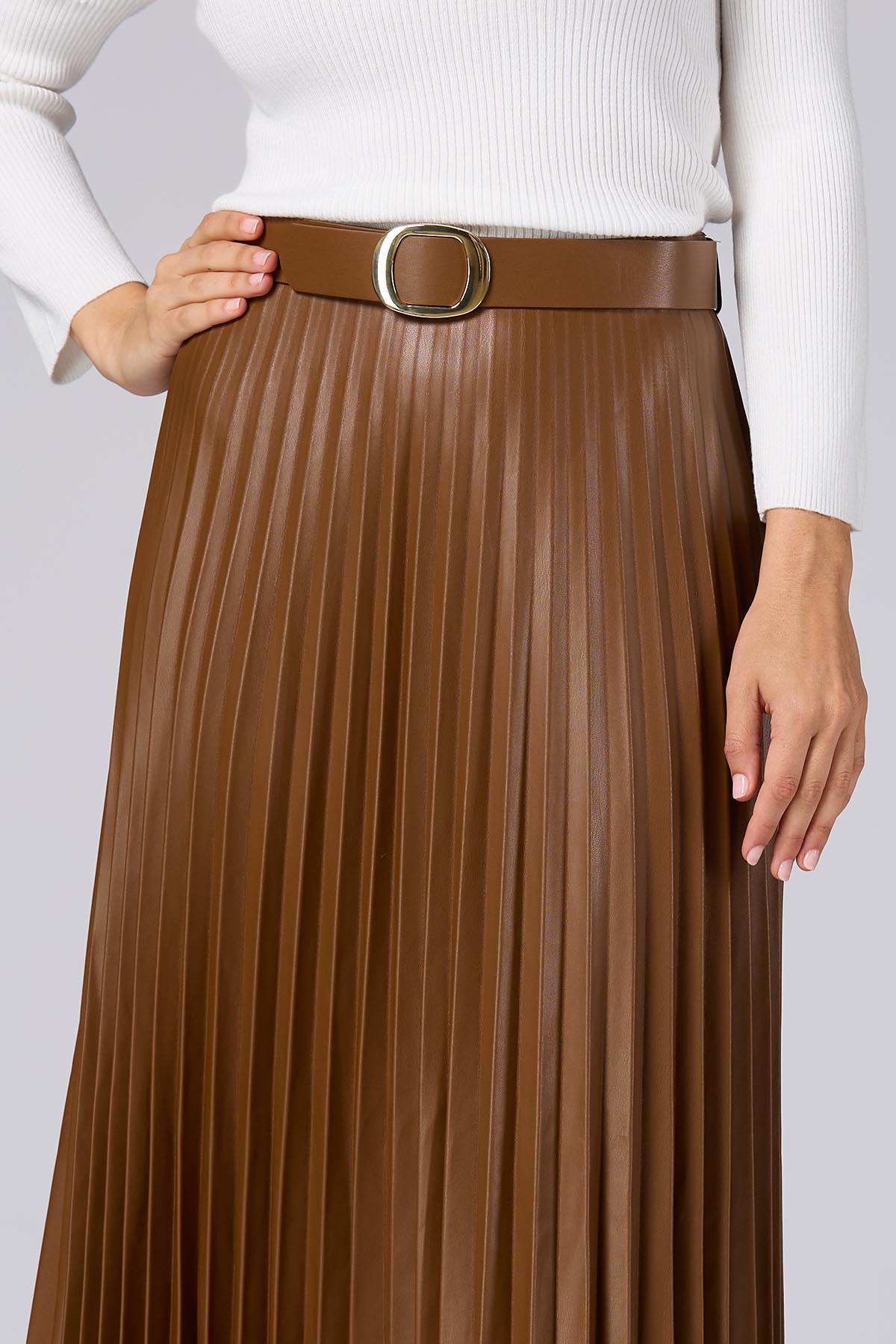 Versona cache pleated faux leather midi skirt